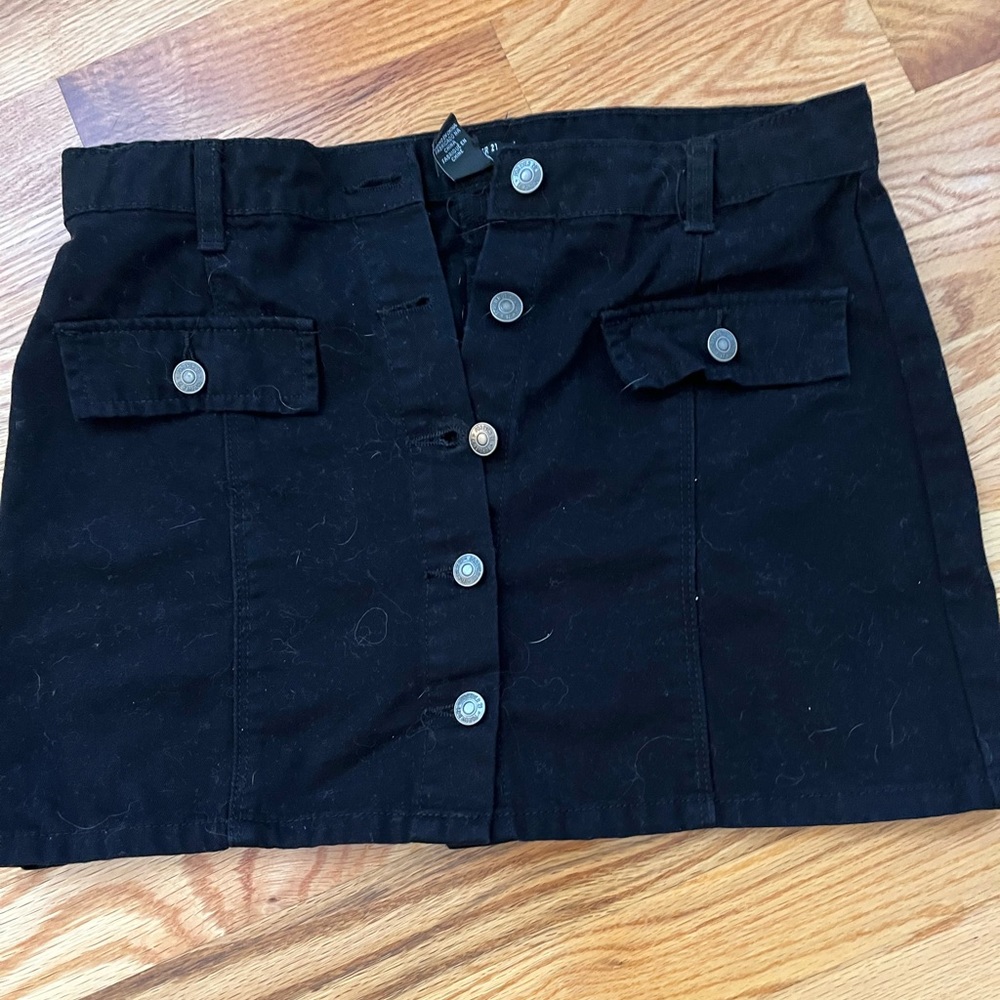 Forever 21 black skirt size 13/14 girls